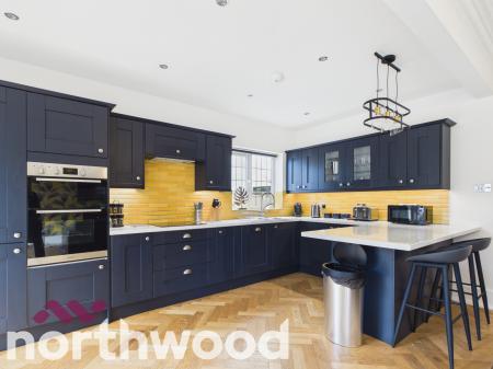 4 bedroom Detached house for sale in Grange Avenue, Southport, PR9