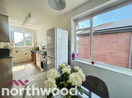 2 bedroom Flat for sale in Park Road, Southport, PR9