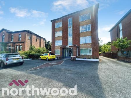 2 bedroom Flat for sale in Park Road, Southport, PR9