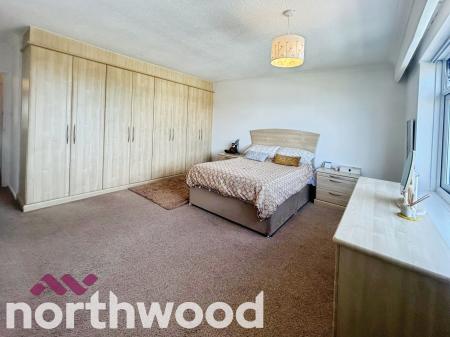 2 bedroom Flat for sale in Park Road, Southport, PR9
