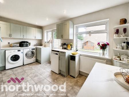 3 bedroom Semi-detached house for sale in Ingleton Road, Southport, PR8