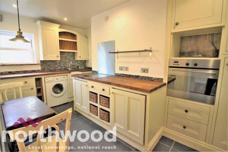 1 bedroom Flat to let in Talbot Street, Southport, PR8