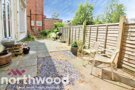 1 bedroom Flat to let in Talbot Street, Southport, PR8