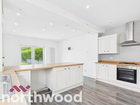 4 bedroom Semi-detached house for sale in Grimshaw Lane, Ormskirk, L39