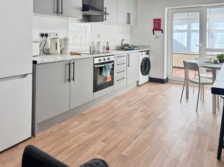 5 bedroom Semi-detached house to let in Fairstead, Skelmersdale, WN8