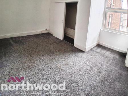 2 bedroom Flat to let in Bold Street, Southport, PR9