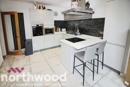 3 bedroom Semi-detached house to let in Cleveleys Avenue, Churchtown, Southport, PR9