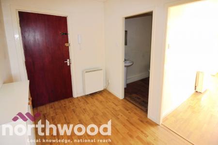 1 bedroom Flat to let in Tulketh Street, Southport, PR8