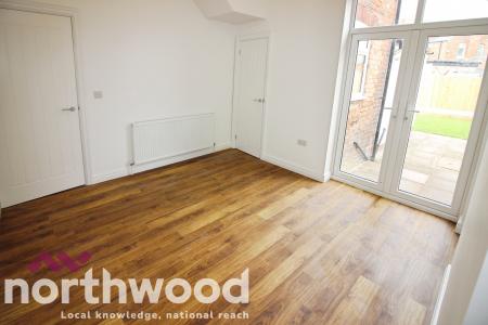 3 bedroom Semi-detached house to let in Norwood Road, Southport, PR8