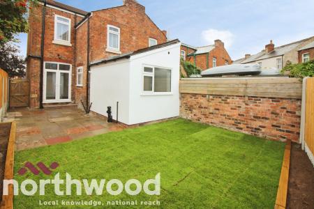 3 bedroom Semi-detached house to let in Norwood Road, Southport, PR8