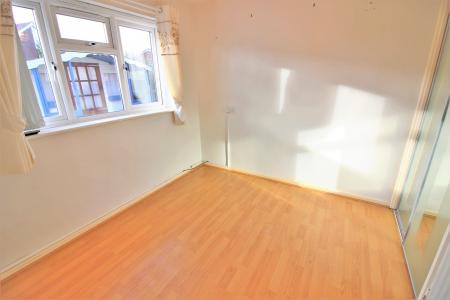 2 bedroom Bungalow to let in Smithy Green, Formby, L37
