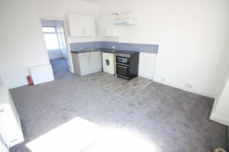 2 bedroom Flat to let in Bold Street, Southport, PR9