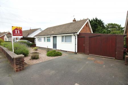 2 bedroom Bungalow to let in Lancaster Drive, Banks, PR9