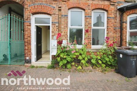 2 bedroom Flat to let in Bath Street North, Southport, PR9