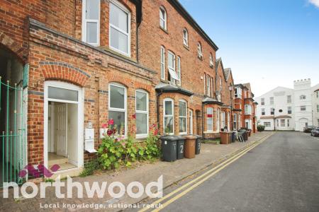 2 bedroom Flat to let in Bath Street North, Southport, PR9