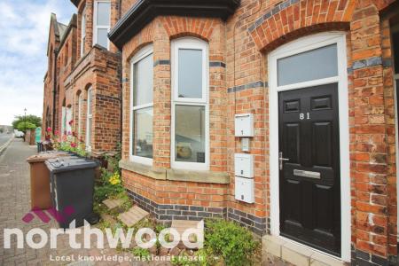 2 bedroom Flat to let in Bath Street North, Southport, PR9