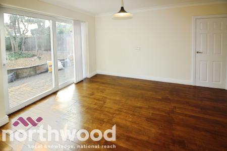 5 bedroom Detached house to let in Brinklow Close, Ainsdale, Southport, PR8
