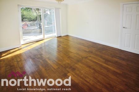 5 bedroom Detached house to let in Brinklow Close, Ainsdale, Southport, PR8