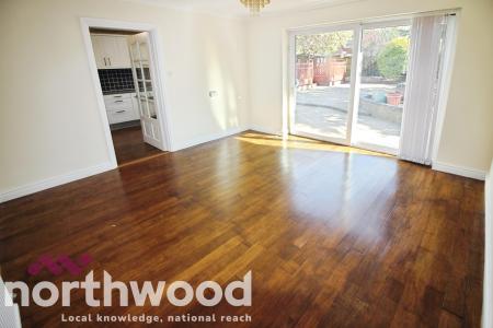 5 bedroom Detached house to let in Brinklow Close, Ainsdale, Southport, PR8