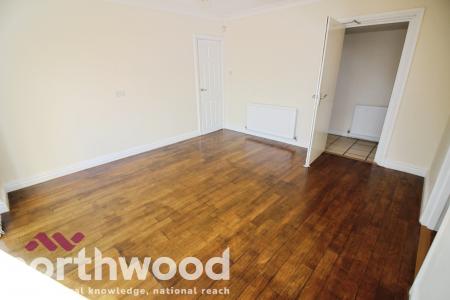 5 bedroom Detached house to let in Brinklow Close, Ainsdale, Southport, PR8