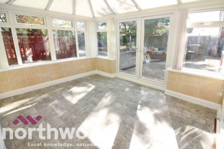 5 bedroom Detached house to let in Brinklow Close, Ainsdale, Southport, PR8