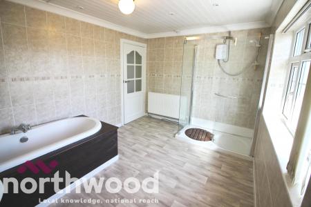 5 bedroom Detached house to let in Brinklow Close, Ainsdale, Southport, PR8