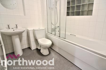 2 bedroom Flat to let in Argyle Road, Southport, PR9