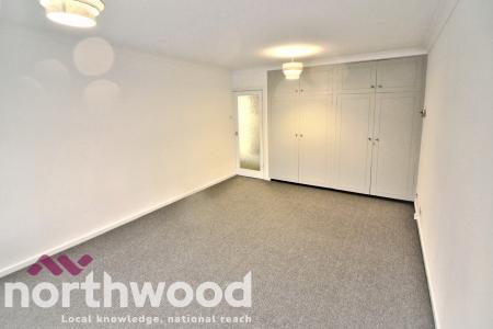2 bedroom Flat to let in Argyle Road, Southport, PR9