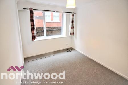 2 bedroom Flat to let in Argyle Road, Southport, PR9