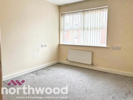 2 bedroom Flat to let in Wardley Street, Pemberton, Wigan, WN5