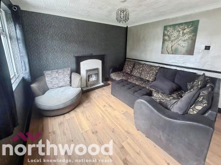 5 bedroom Terraced House to let in Willow Hey, Skelmersdale, WN8