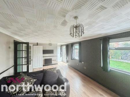 5 bedroom Terraced House to let in Willow Hey, Skelmersdale, WN8