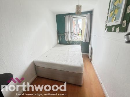 5 bedroom Terraced House to let in Willow Hey, Skelmersdale, WN8