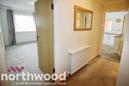 2 bedroom Flat to let in Alexandra Road, Southport, PR9