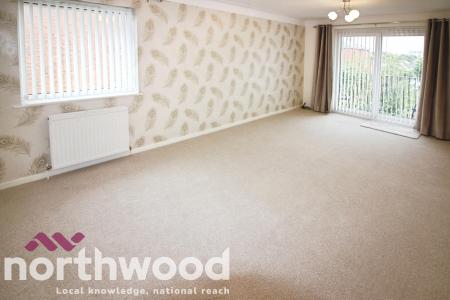 2 bedroom Flat to let in Alexandra Road, Southport, PR9