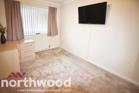 2 bedroom Flat to let in Alexandra Road, Southport, PR9