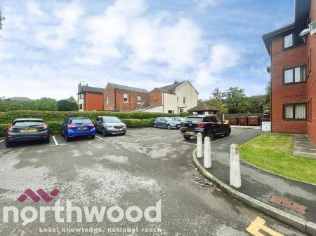 2 bedroom Flat for sale in Scarisbrick New Road, Southport, PR8