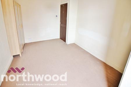 2 bedroom Semi-detached house to let in Hall Street, Southport, PR9