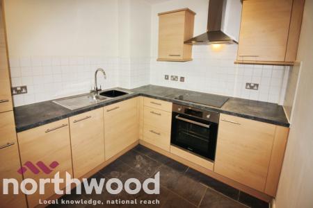 2 bedroom Flat to let in Lord Street, Southport, PR9