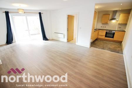 2 bedroom Flat to let in Lord Street, Southport, PR9