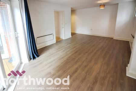 2 bedroom Flat to let in Lord Street, Southport, PR9