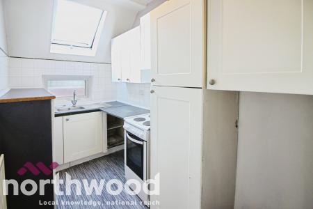 1 bedroom Flat to let in Knowsley Road, Southport, PR9