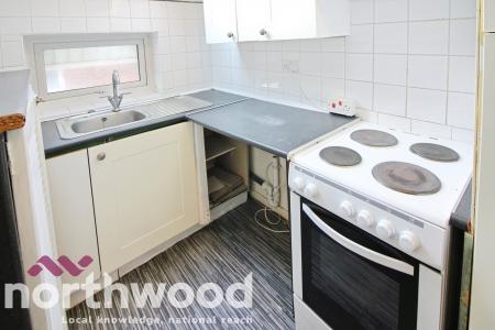 1 bedroom Flat to let in Knowsley Road, Southport, PR9
