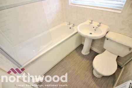3 bedroom Semi-detached house to let in Ovington Drive, Southport, PR8