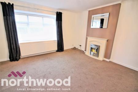 3 bedroom Semi-detached house to let in Ovington Drive, Southport, PR8