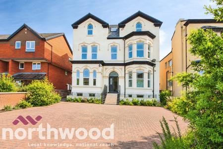 2 bedroom Apartment to let in Leyland Road, Southport, PR9