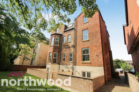 2 bedroom Apartment to let in Leyland Road, Southport, PR9