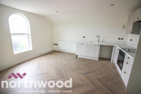 2 bedroom Apartment to let in Leyland Road, Southport, PR9