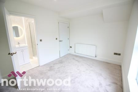 2 bedroom Apartment to let in Leyland Road, Southport, PR9