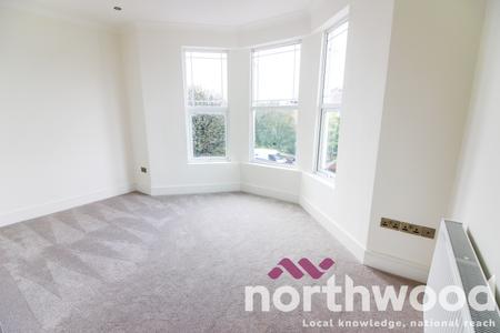 2 bedroom Apartment to let in Leyland Road, Southport, PR9